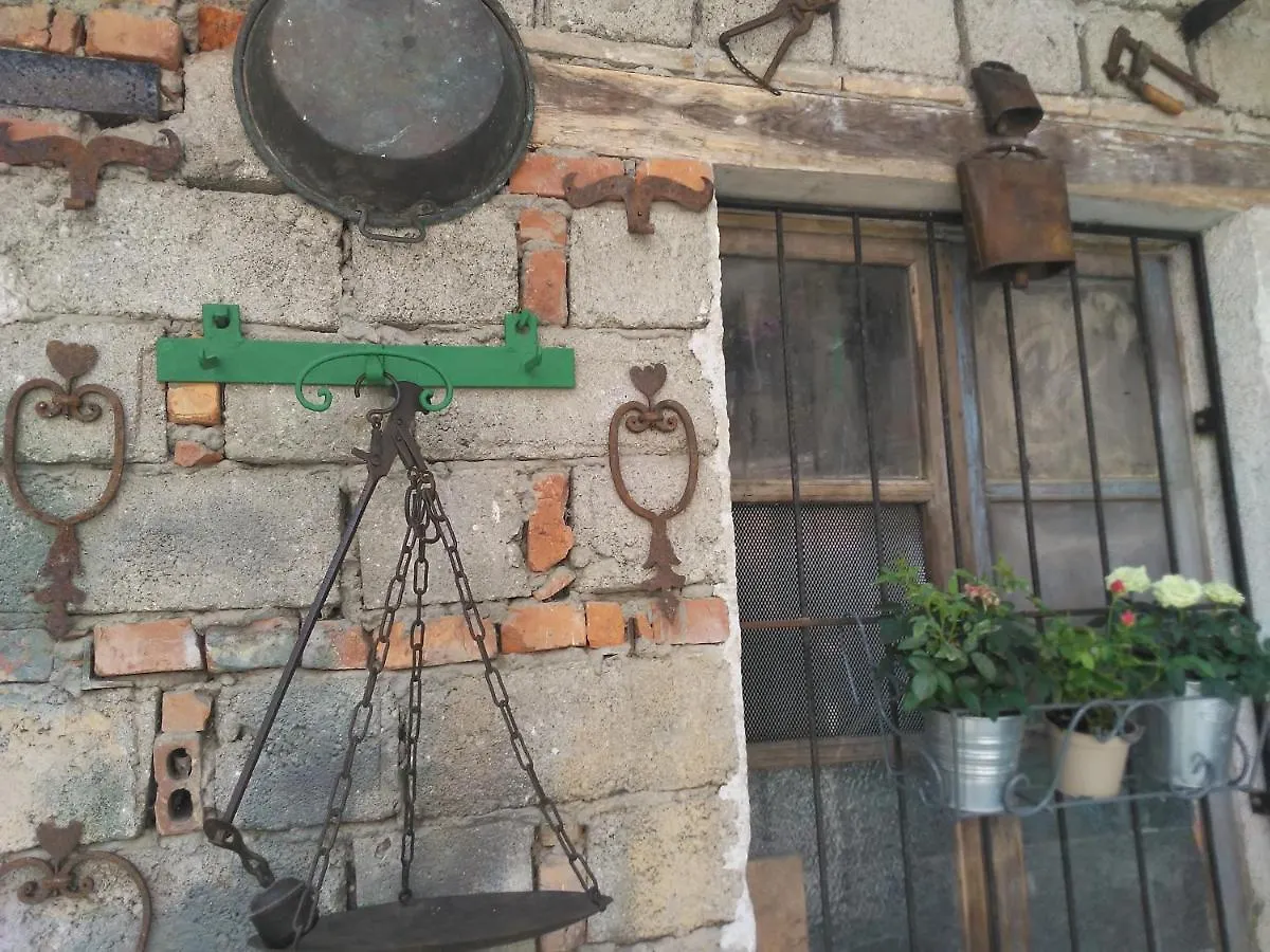 Il Mulino Di Aurora Bed & Breakfast Dosso del Liro 0*,  Italy
